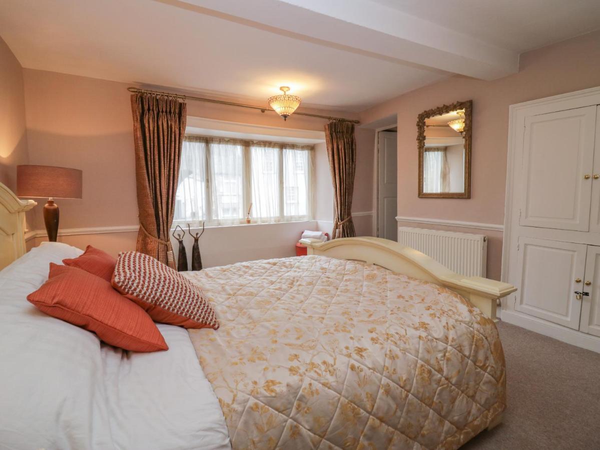 Old Book Shop Villa Grange-over-Sands Екстериор снимка