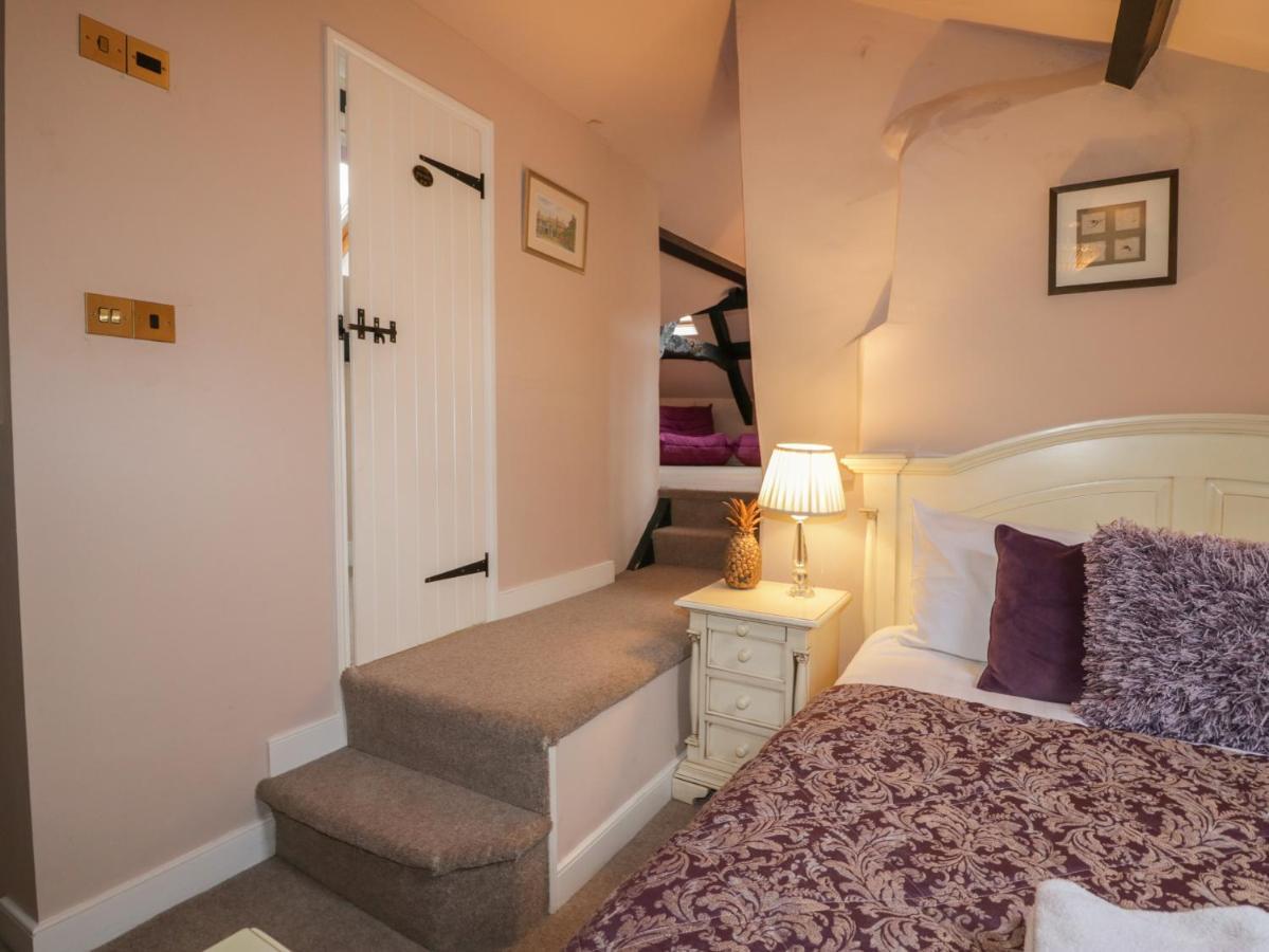 Old Book Shop Villa Grange-over-Sands Екстериор снимка